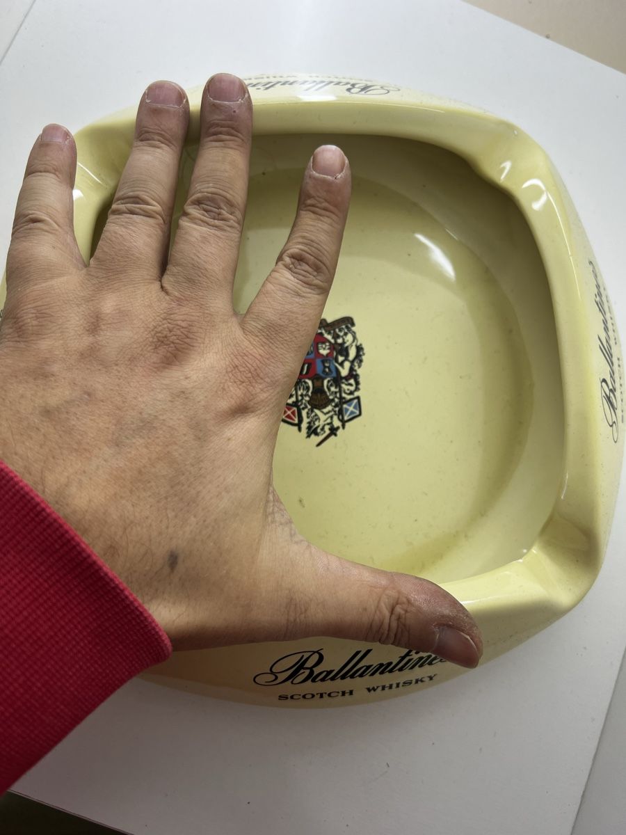 Aschenbecher: Grosser Ballantines Aschenbecher – Gebraucht aus Wettingen von NickInc 1