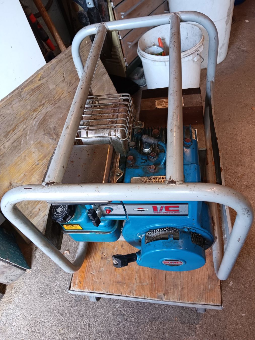 Generatori di corrente: Notstromgenerator KISTOOL 2200W – Usato da Dietikon venduto da Sauber64 2