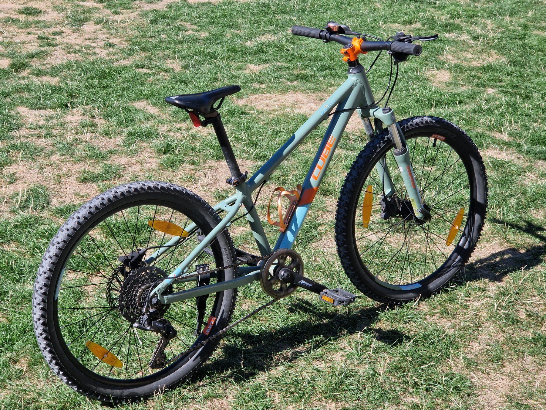 Cube Velos: Vélo Cube Acid 240 disc – Gebraucht aus Corcelles NE von dan_y7zm