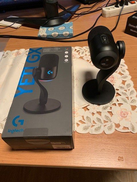 Logitech Microphones: Mikrofon – Neuf avec emballage d'origine à Rekingen AG par theokyburz