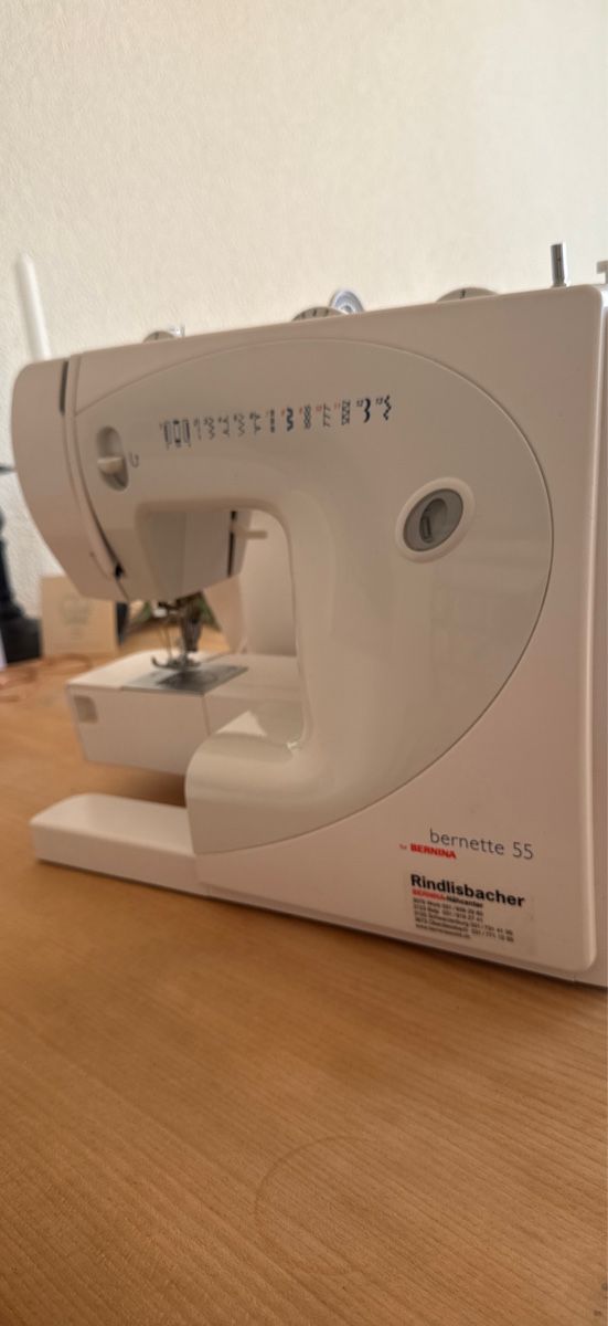 Machines à coudre: Nähmaschine – D'occasion à Bern par fab_tx65