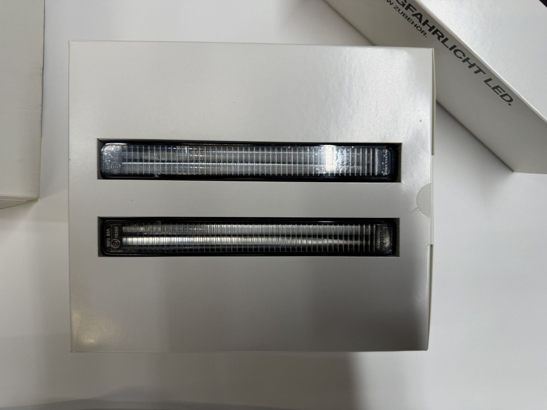 Lampade: BMW Tagfahrlicht LED 63 30 2212798 – Nuovo e nell'imballaggio originale da Urdorf venduto da Bmwteile 1