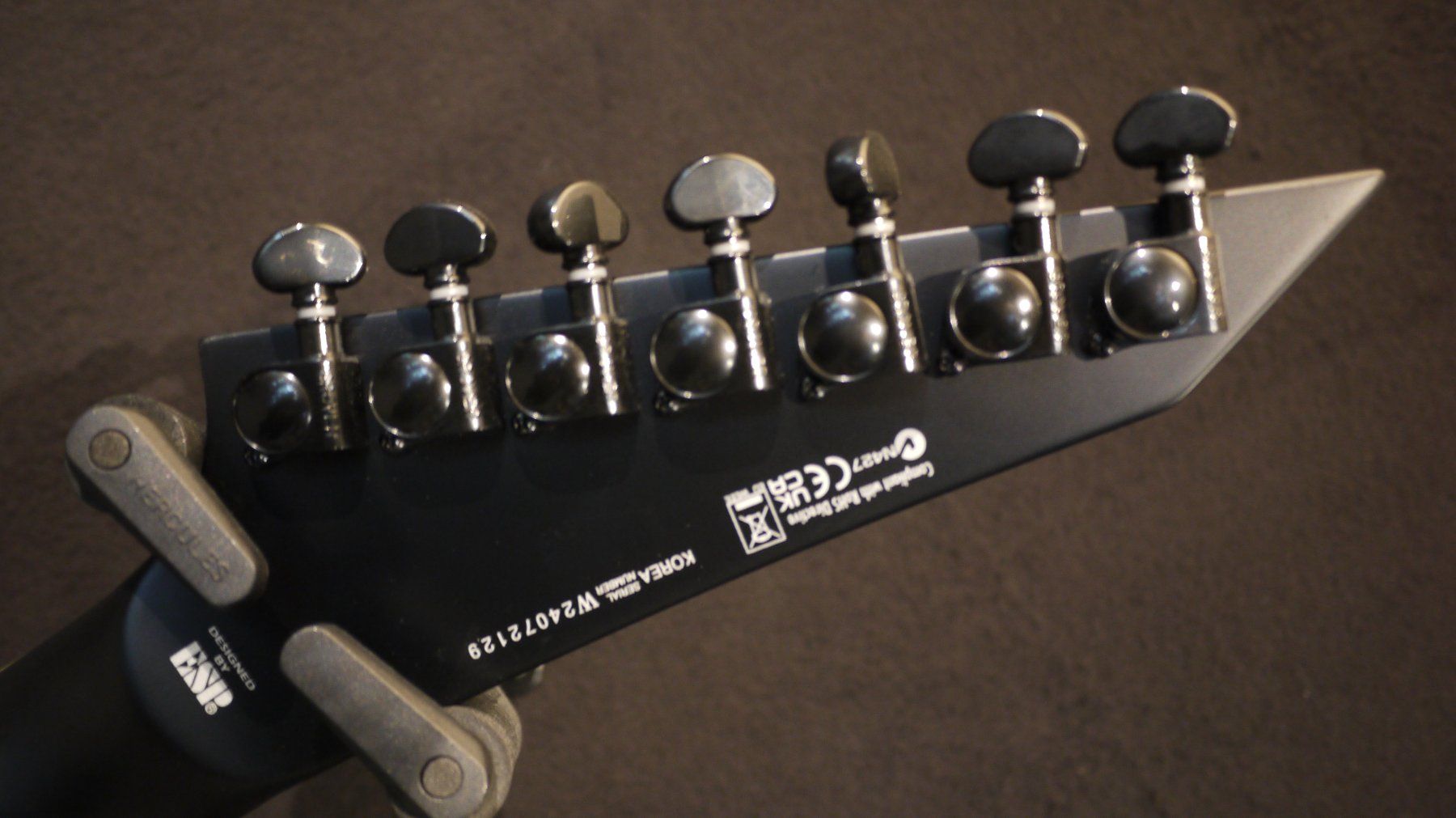 Esp Strumenti musicali: ESP LTD ARROW-1007B EVERTUNE BLACK – Nuovo e nell'imballaggio originale da Kaiserstuhl AG venduto da GTM-Kaiserstuhl 3