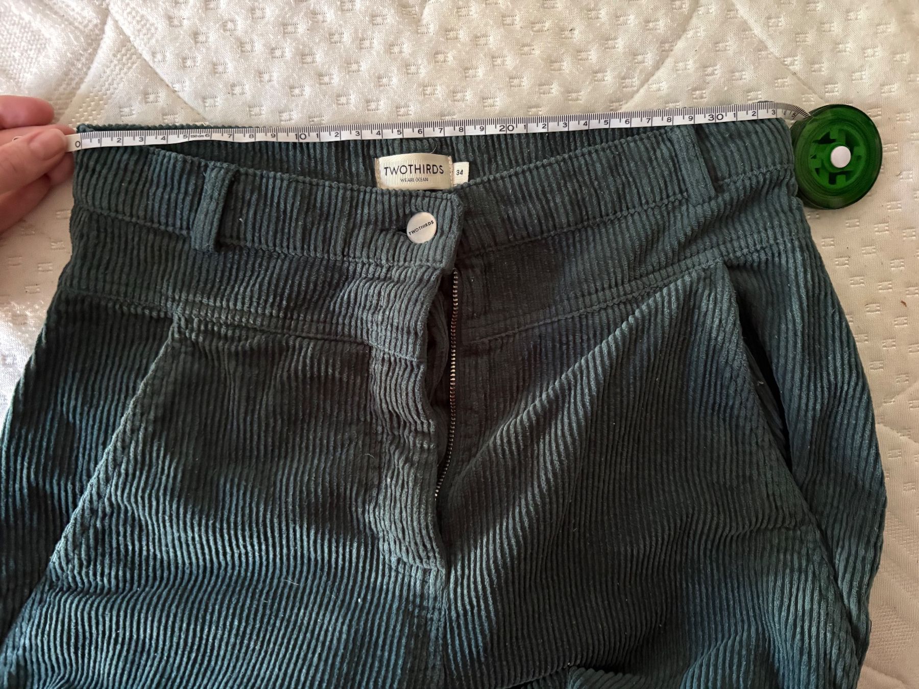 Pantaloni: Two thirds pants – Usato da Fribourg venduto da Anaisschneider 5