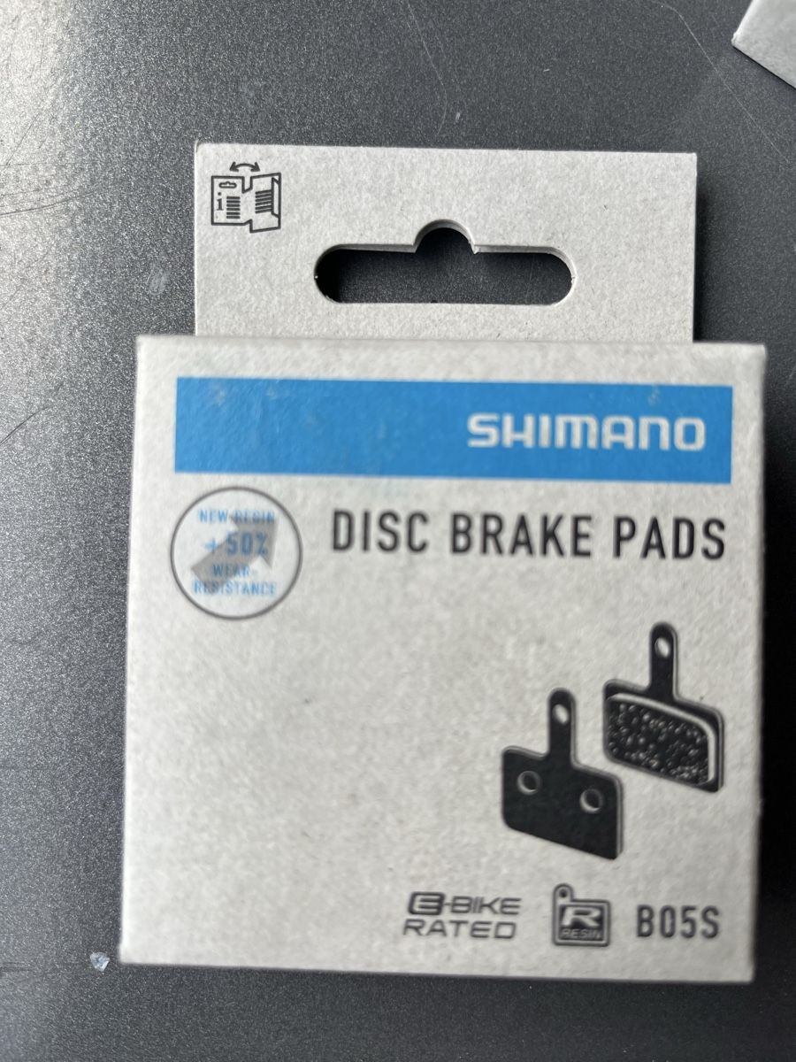 Shimano Pezzi di ricambio: Shimano Bremsbeläge B05S – Nuovo e nell'imballaggio originale da Riedern venduto da Misee
