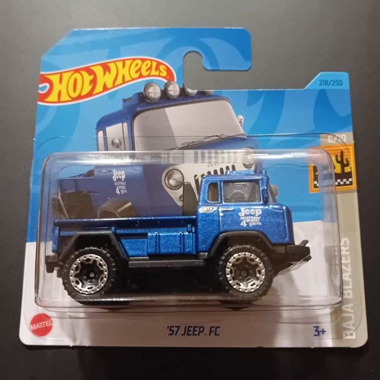 Hot Wheels 57&deg; Anniversario - Jeep J10 In Edizione Pearl &amp; Chrome - Scala 1:64 - Pressofuso 2025