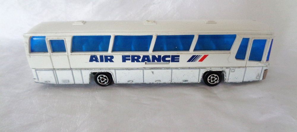 Bus Majorette IBERIA N°373 - Modèle Réduit échelle 1:87 - Made In France - Occasion