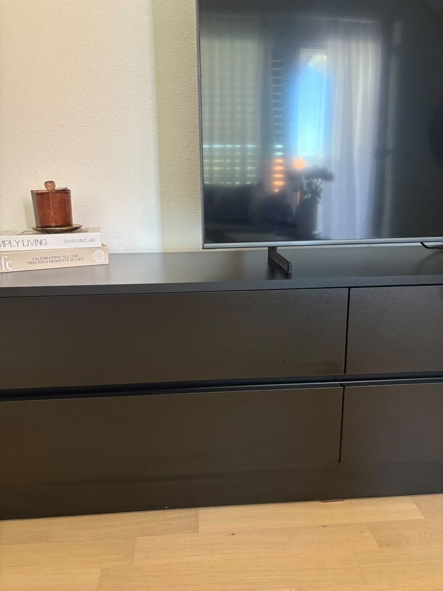 TV Möbel: TV-Unterschrank schwarz – Neu (gemäss Beschreibung) aus Kloten von lor_79f8 2