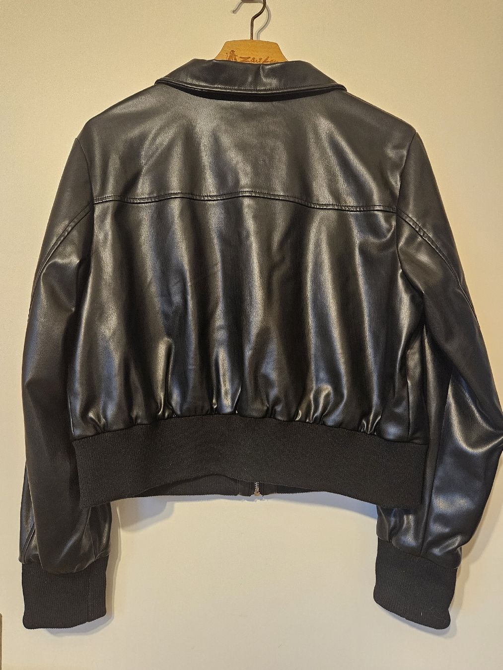 Esprit Giacche: [Neu] Esprit Kunstlederjacke – Nuovo (secondo la descrizione) da Dietlikon venduto da kon_2d9n 1