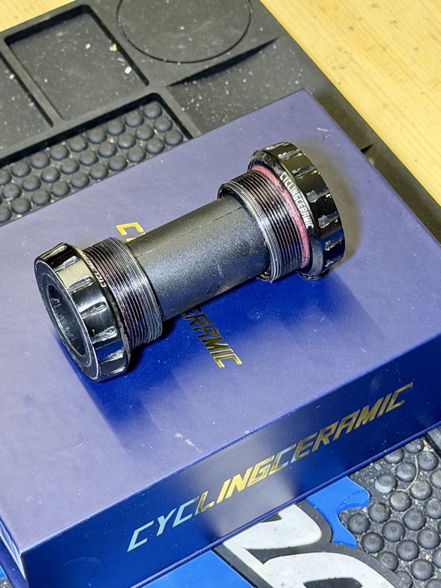 Shimano Pezzi di ricambio: Cyclingceramic BSA Shimano Tretlager – Usato da Rheinfelden venduto da DA__RIO