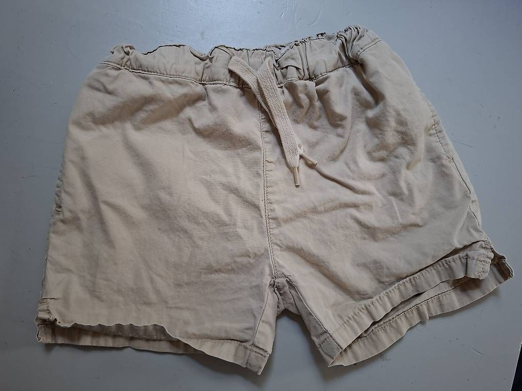 Pantaloni: Lil' Atelier Badeshorts – Usato da Schwändi GL venduto da nasus01 1