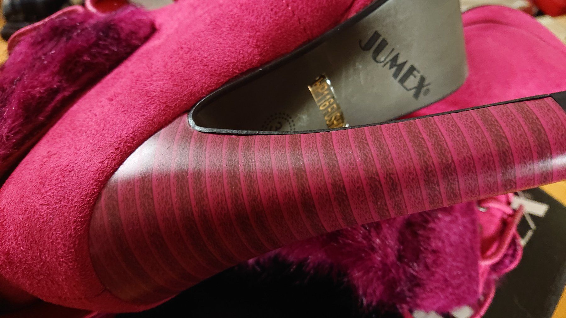 Scarpe da donna: Damenpumps in Rot, Grösse 36 – Nuovo e nell'imballaggio originale da Reinach BL venduto da Hampe45 6