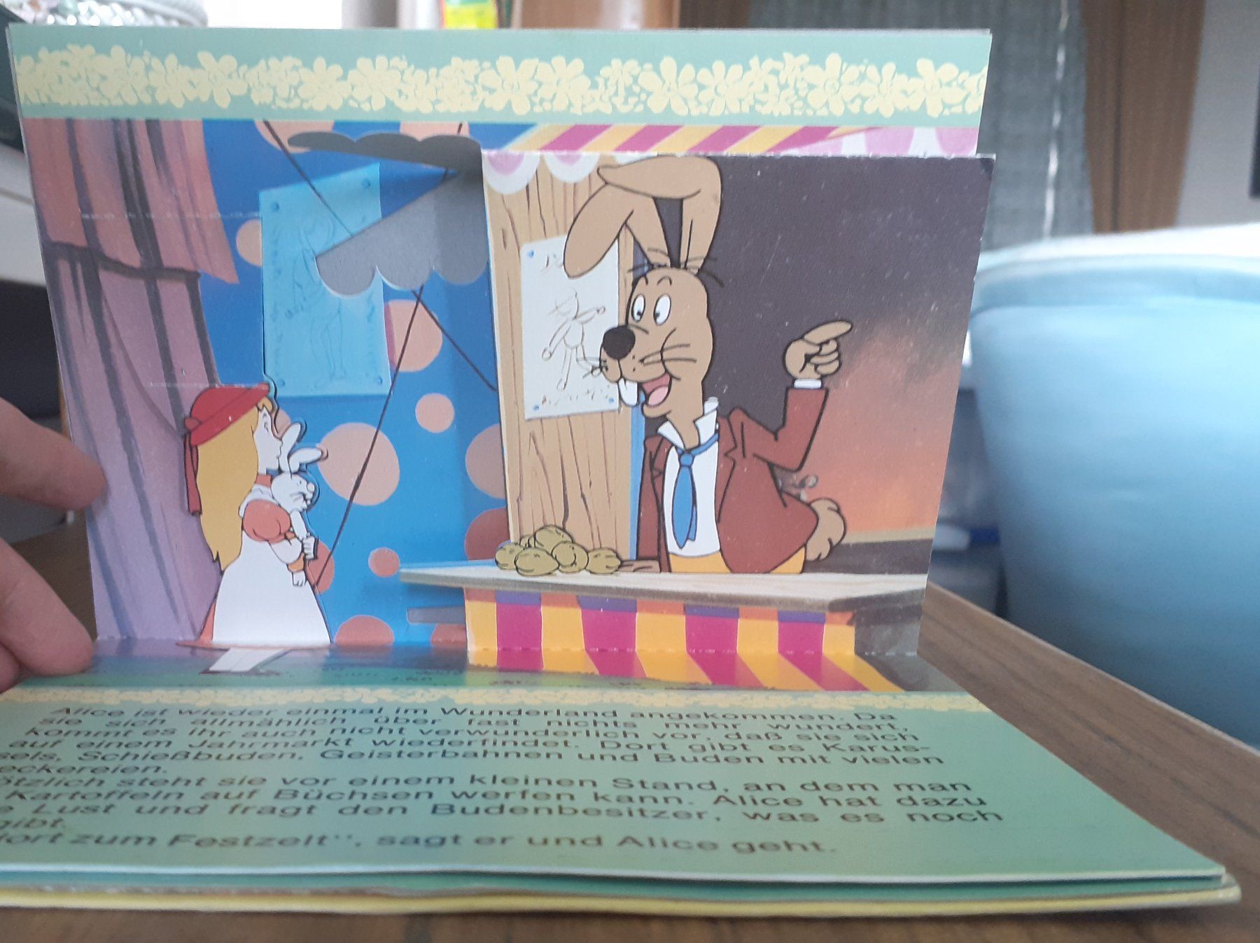 Libri: Alice im Wunderland 1983 - 3D – Usato da Mörschwil venduto da lindaswunderkiste 1