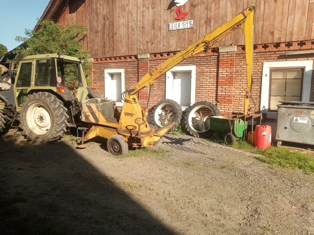 Gru: Mistkran  – Usato da Safenwil venduto da Fluekiger0106 4