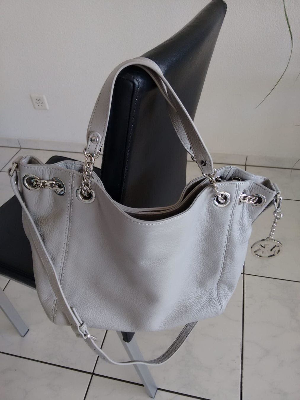 Michael Kors Taschen für Damen: Michael Kors Tasche – Neu (gemäss Beschreibung) aus Zug von Alpenrose353