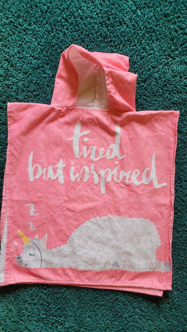 Bademäntel: Alpaka Kinder Badeponcho – Gebraucht aus Warth von aussieaussie