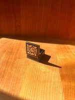 Kleine quadratische Schmuckdose / Ringbox