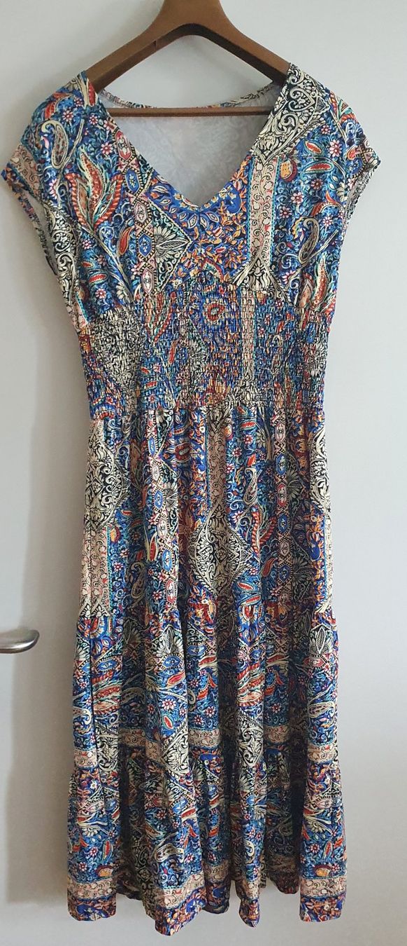 Vestiti: Midi Sommerkleid, Gr.XL – Nuovo e nell'imballaggio originale da Niederlenz venduto da clea50