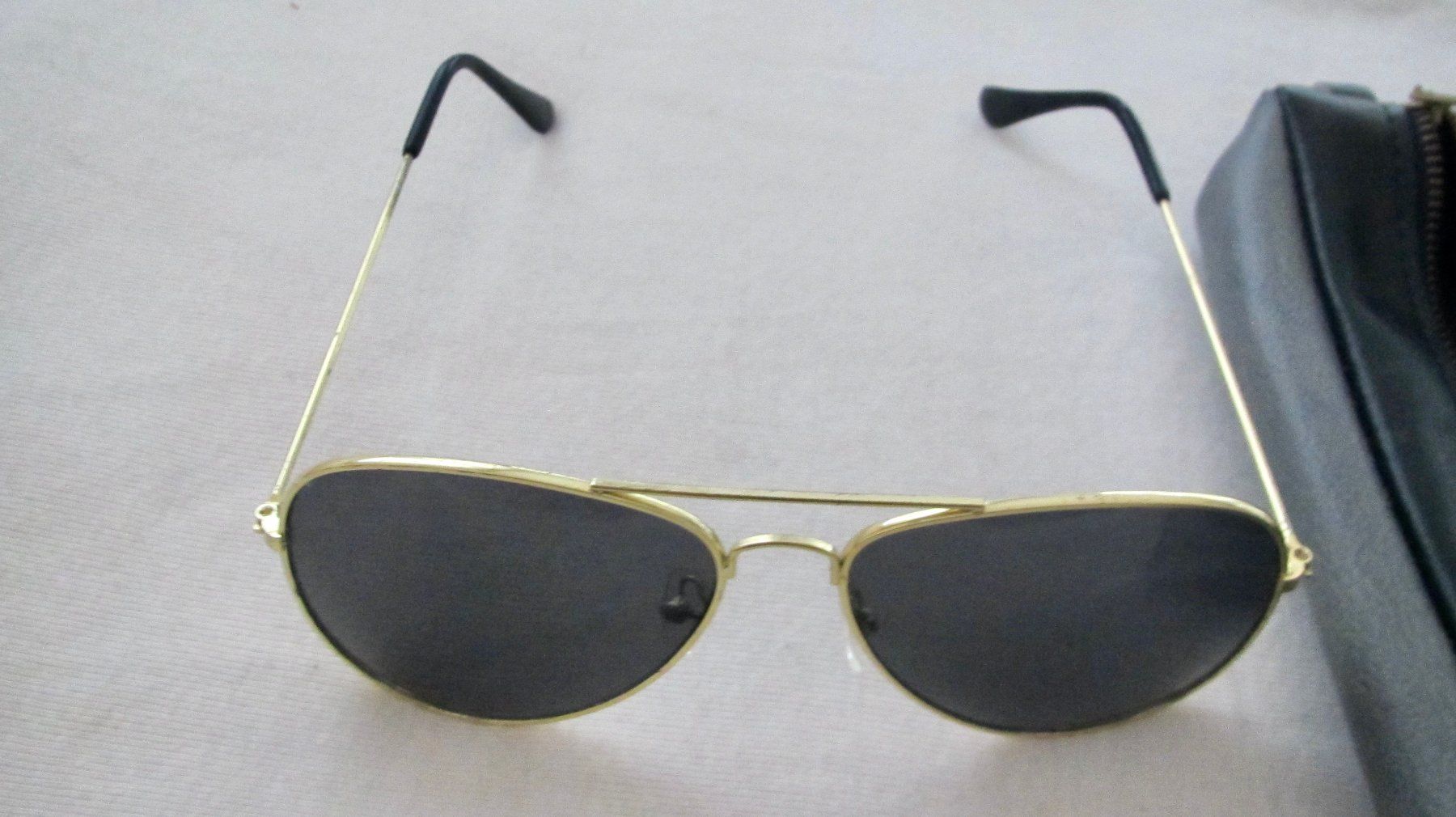 Occhiali & Lenti: 2 PAIRES DE LUNETTES DE SOLEIL – Usato da Murten venduto da Selliot 2