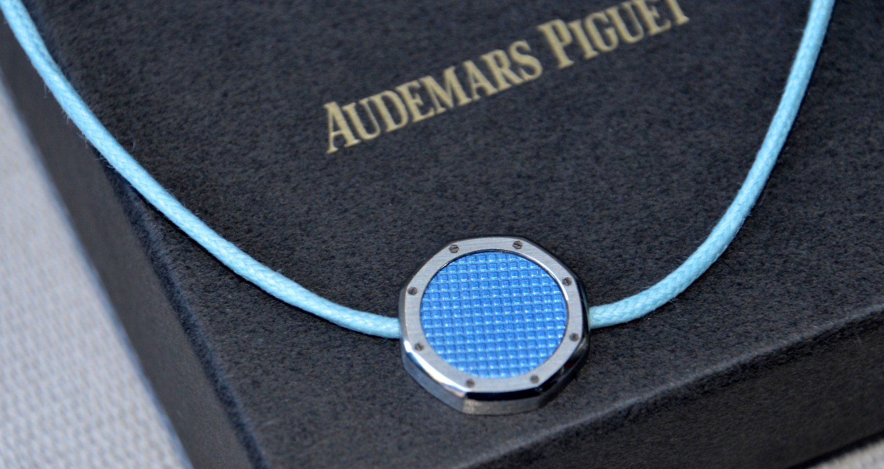 Audemars Piguet Bracciali & Braccialetti: Audemars Piguet Armband / bracelet – Usato da Collonges venduto da Auganien 1