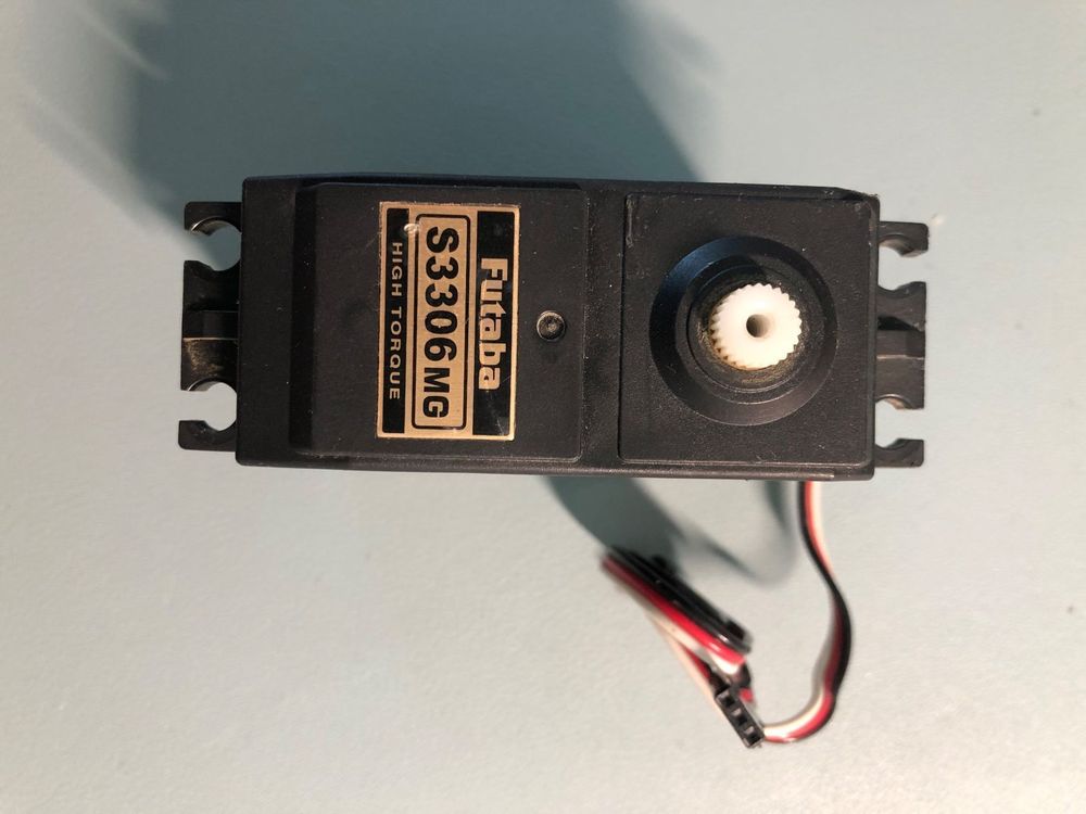 Futaba Servo S3306MG Kaufen auf Ricardo