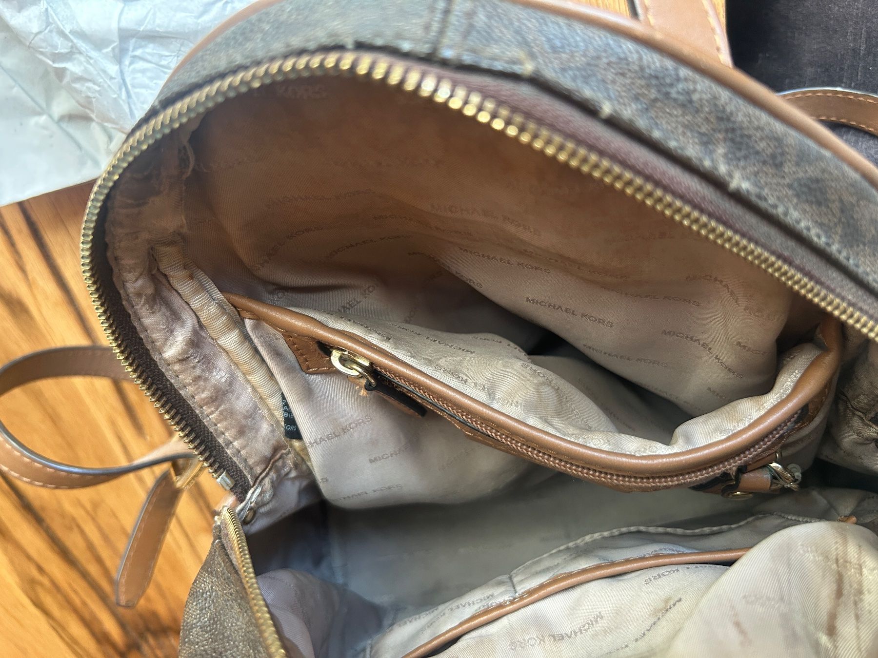 Michael Kors Zaini: Michael Kors Rucksack – Usato da Berneck venduto da sem_5d82 5