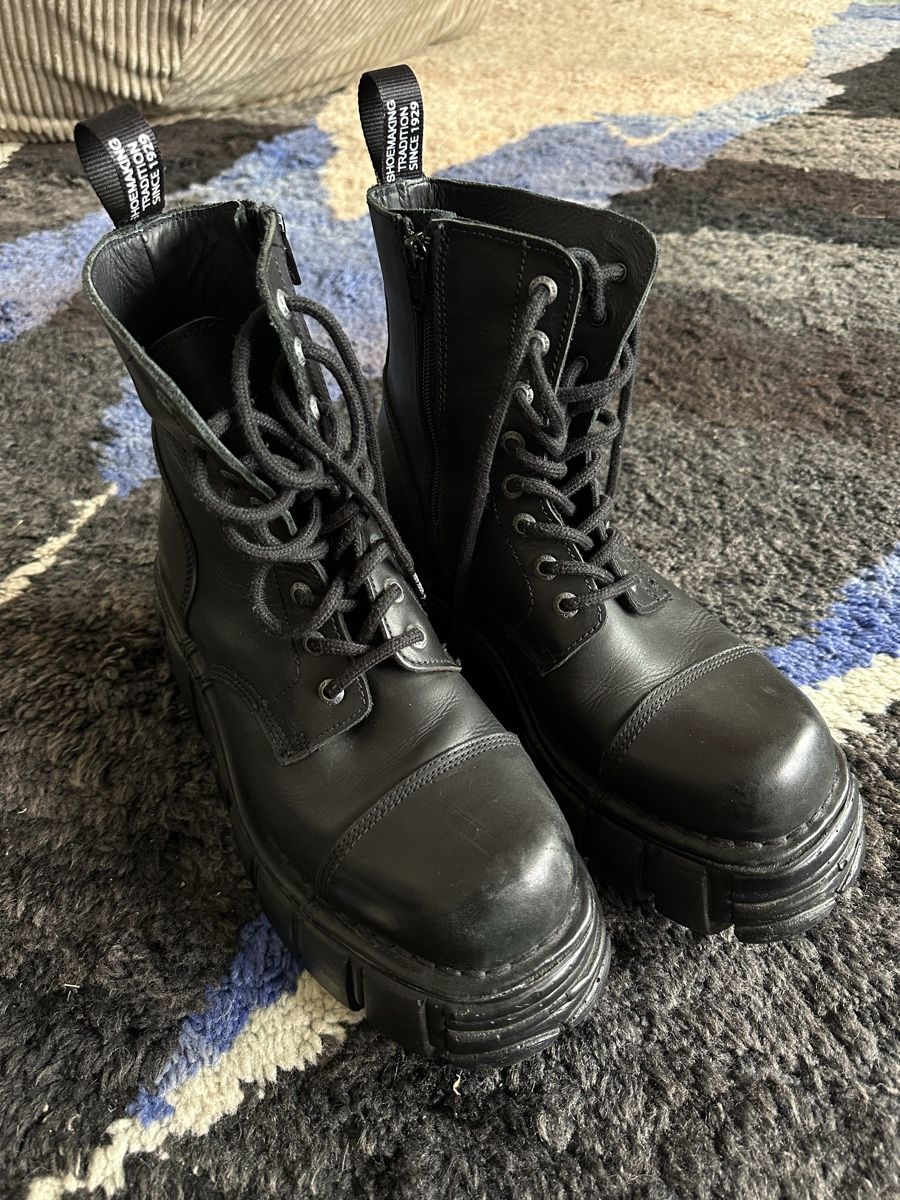 Scarpe da uomo: New Rock Boots, einmal getragen – Nuovo (secondo la descrizione) da Zürich venduto da meyer_meyer