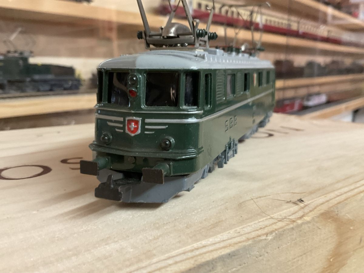 Hag Modelleisenbahnen: Hag Ae 6/6 – Gebraucht aus Wald ZH von Sbbemilio 2