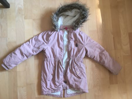 schöne Winterjacke für Mädchen mit weichem Futter