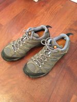 Caussures de marches basses, taille 40.5