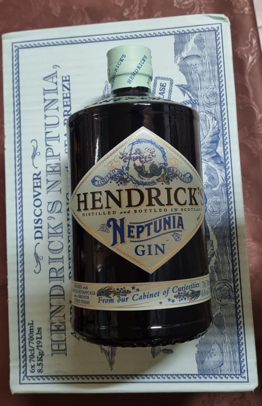 Bevande alcoliche: 6 FLASCHEHEN GIN NEPTUNIA AUS SCOTLAND – Nuovo (secondo la descrizione) da Schönenwerd venduto da 1952kv 2