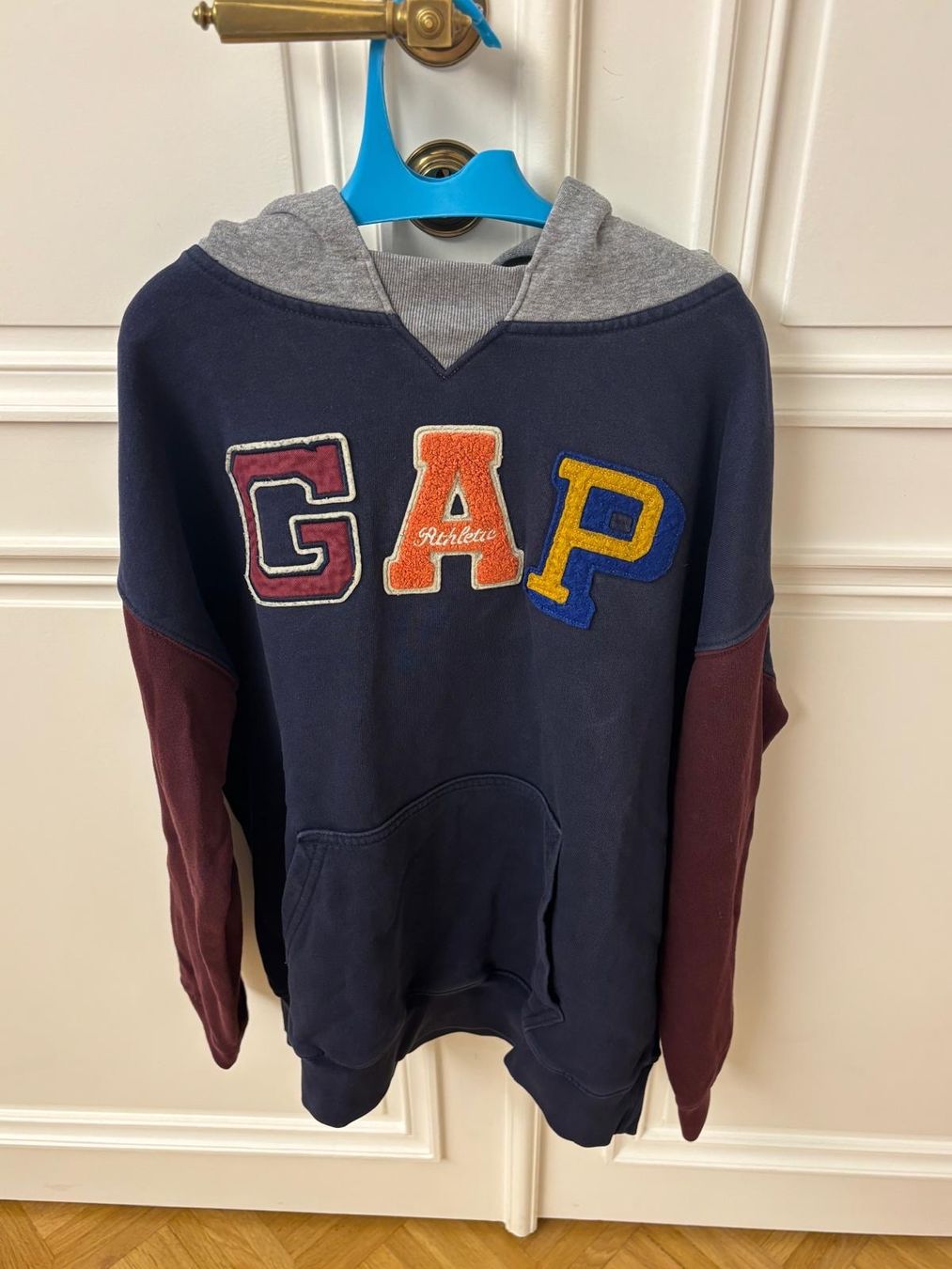 Gap Maglioni & Felpe: Sweat Gap T10 ans – Usato da Conches venduto da chn_hgl6