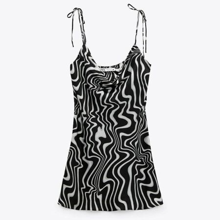 Zara Kleid