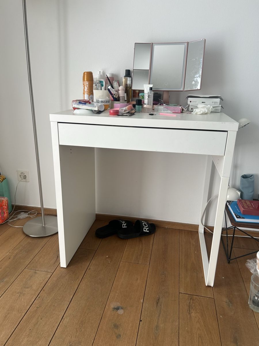 Scrivanie: MICKE Desk, white73x50 cm – Usato da Binningen venduto da alb_72k2