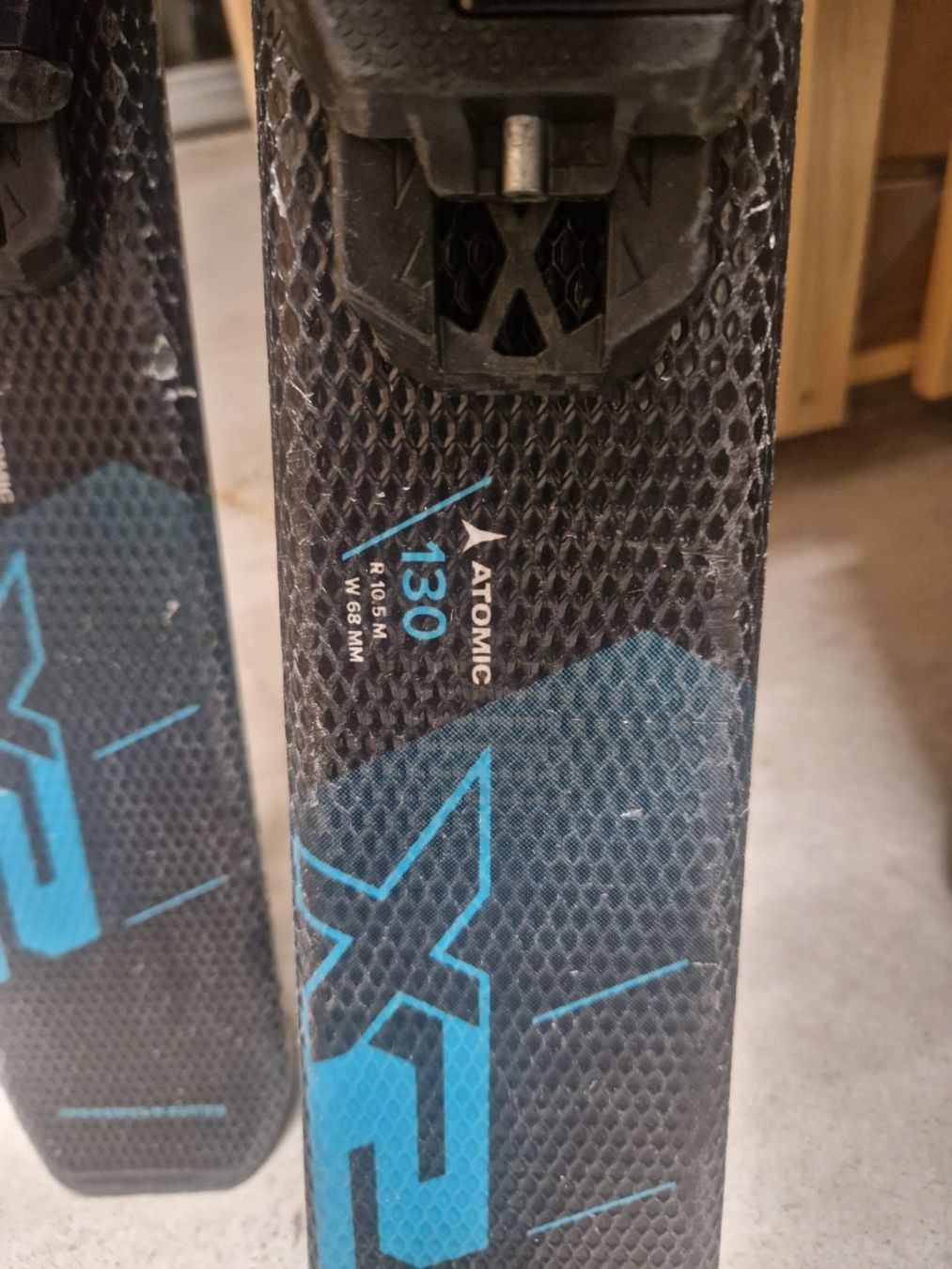 Atomic Skis: Atomic Redster X2 Ski 130cm – D'occasion à Stallikon par Schneeule 2