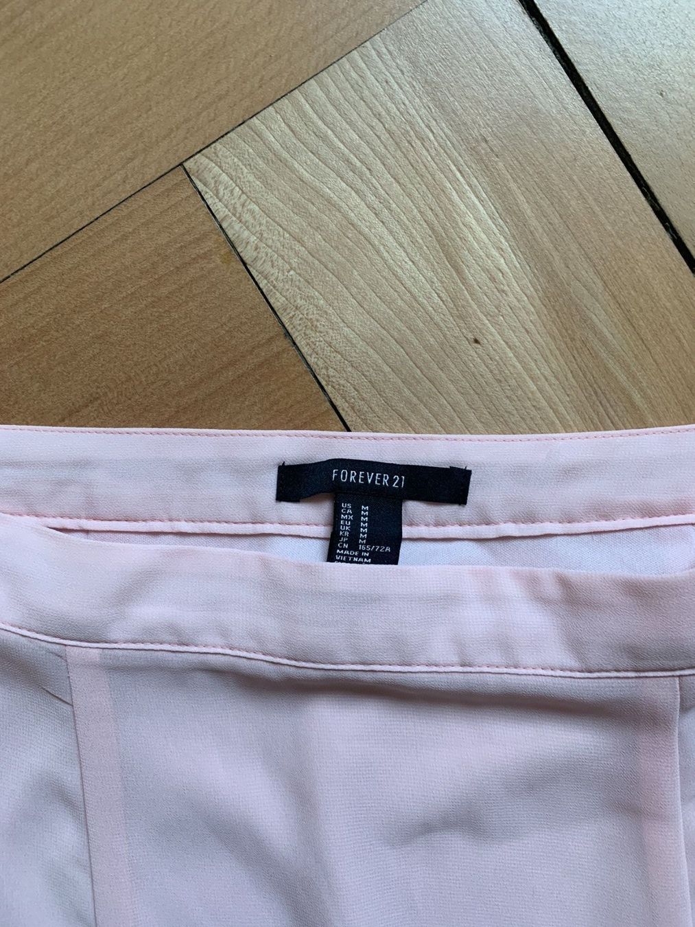Gonne: FOREVER 21 - Chiffon Maxirock rosa M – Usato da Zürich venduto da Diazaio 2