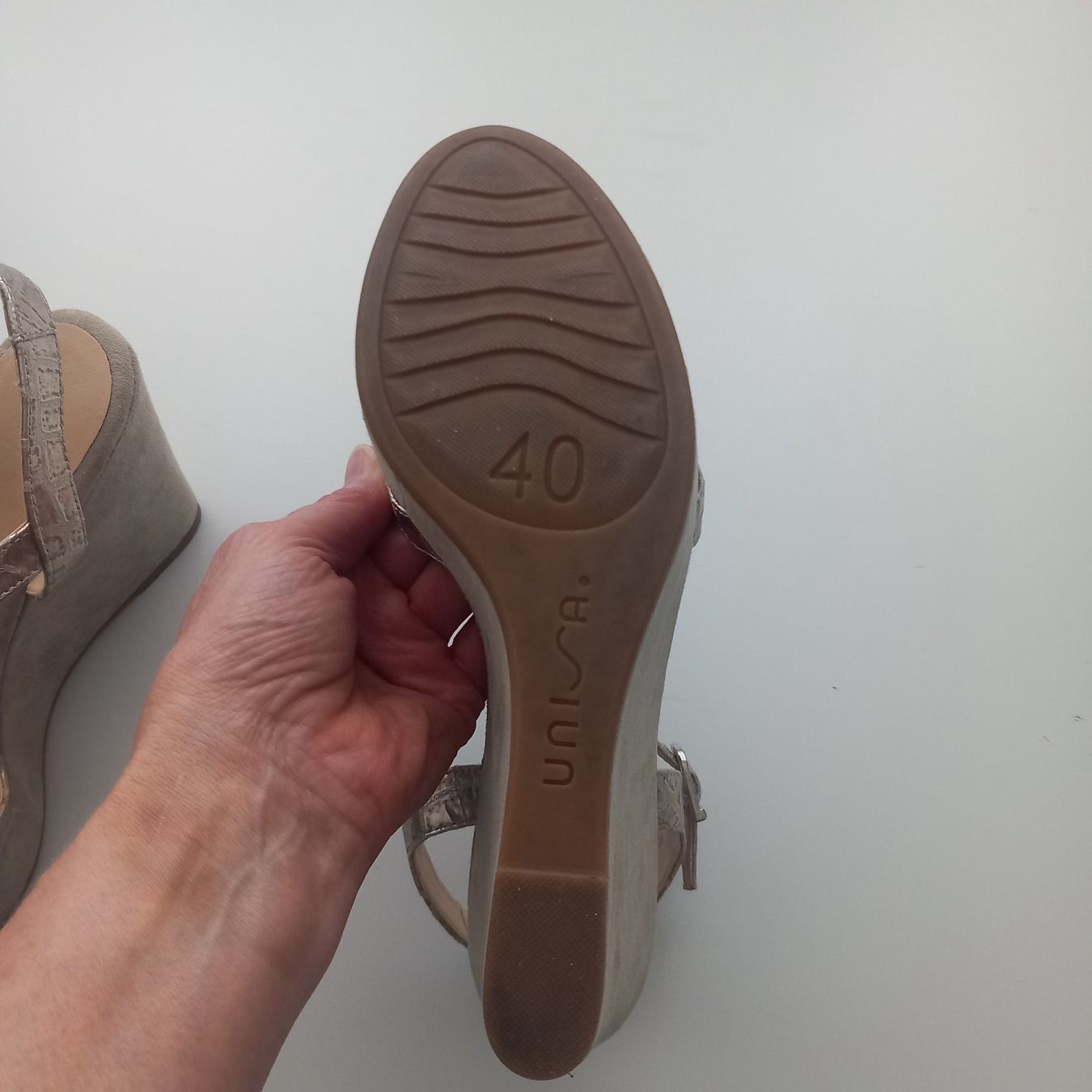 Unisa Scarpe da donna: UNISA SANDALE ROSE GOLD SILBER GR.39 – Usato da Nottwil venduto da cecilia44 3