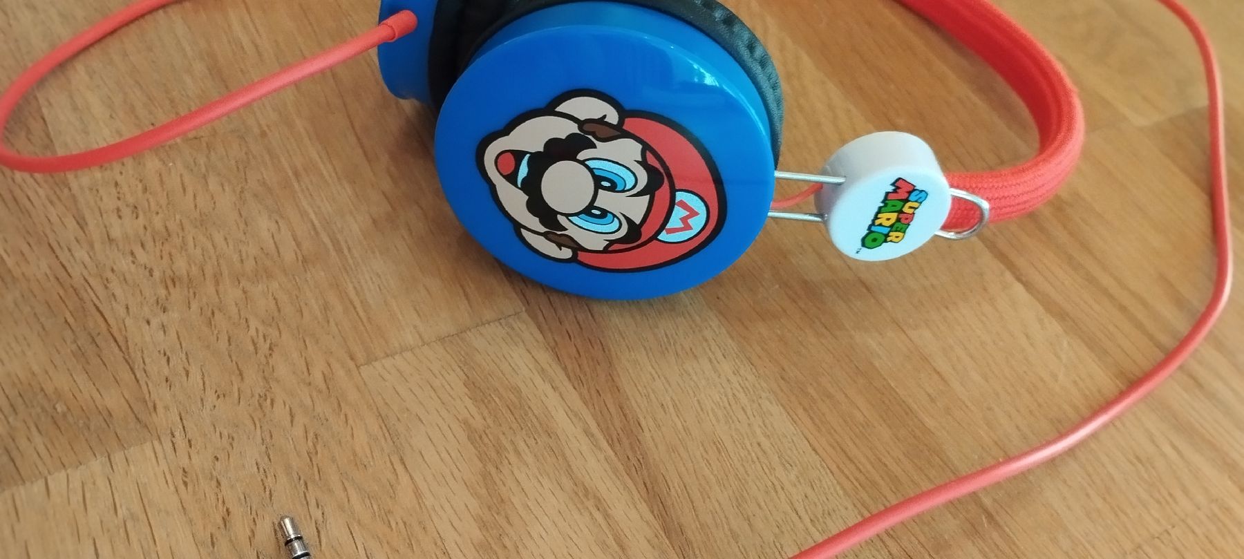 Kopfhörer: Super Mario Kopfhörer nie gebraucht  – Neu (gemäss Beschreibung) aus Mörel von MJoaoCosta 1