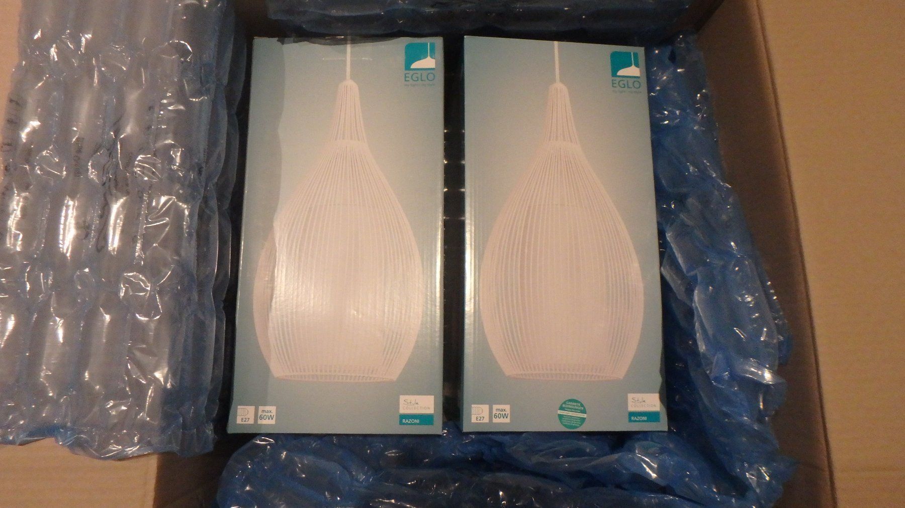 Eglo Lampade: Eglo Hängeleuchte Razoni weiss 2 Stück – Nuovo e nell'imballaggio originale da Vaduz venduto da RapunzelLissi 1
