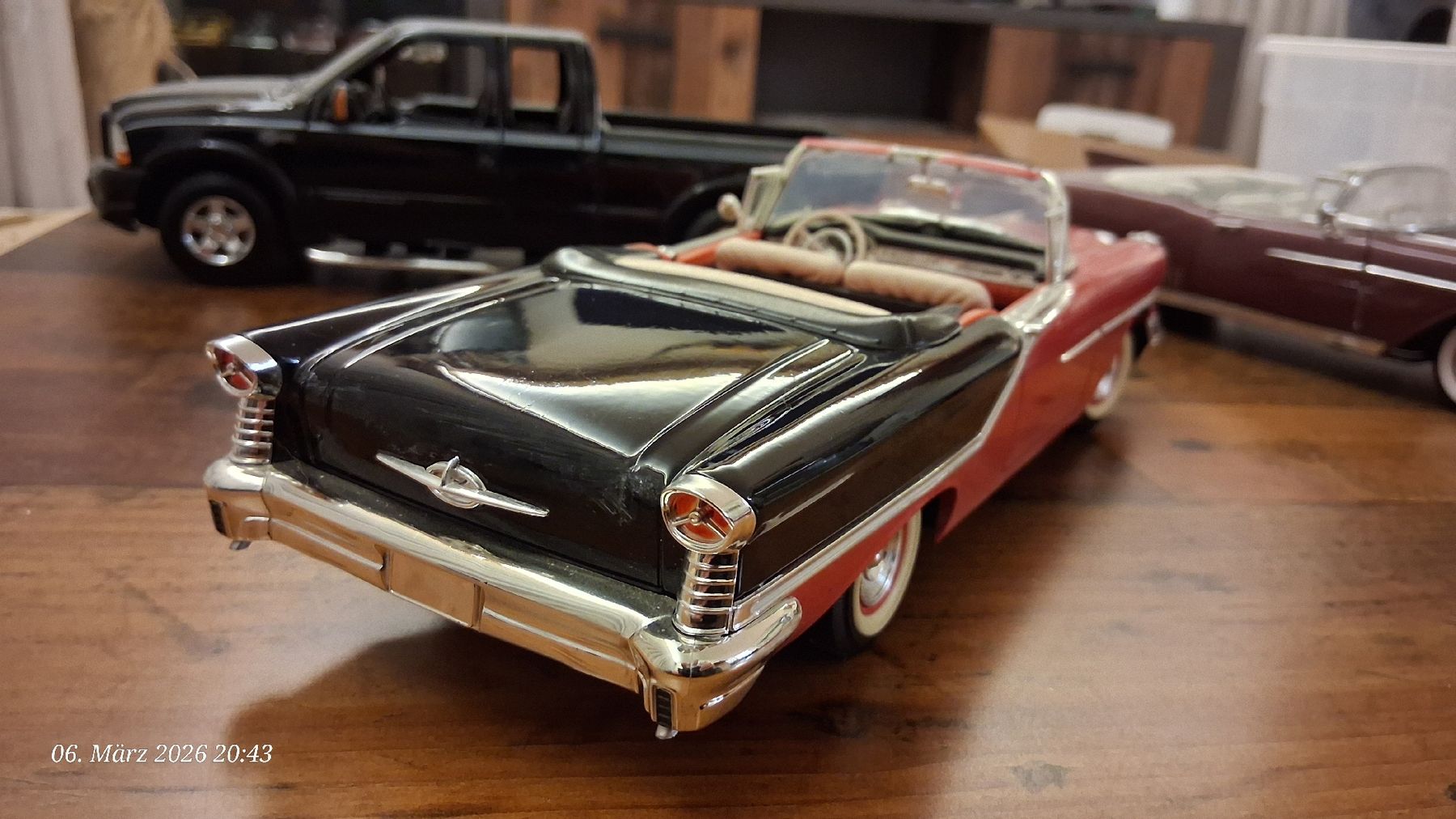Modellini d'auto: 1:18 Oldsmobile Super 88 – Usato da Wolfenschiessen venduto da 2-stroke-garage 2