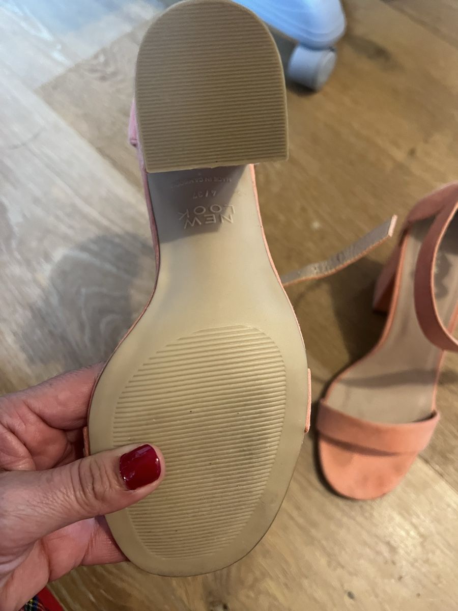 New Look Damenschuhe: Sommer- Sandaletten Gr. 37 New Look – Gebraucht aus Moudon von patricia115 2