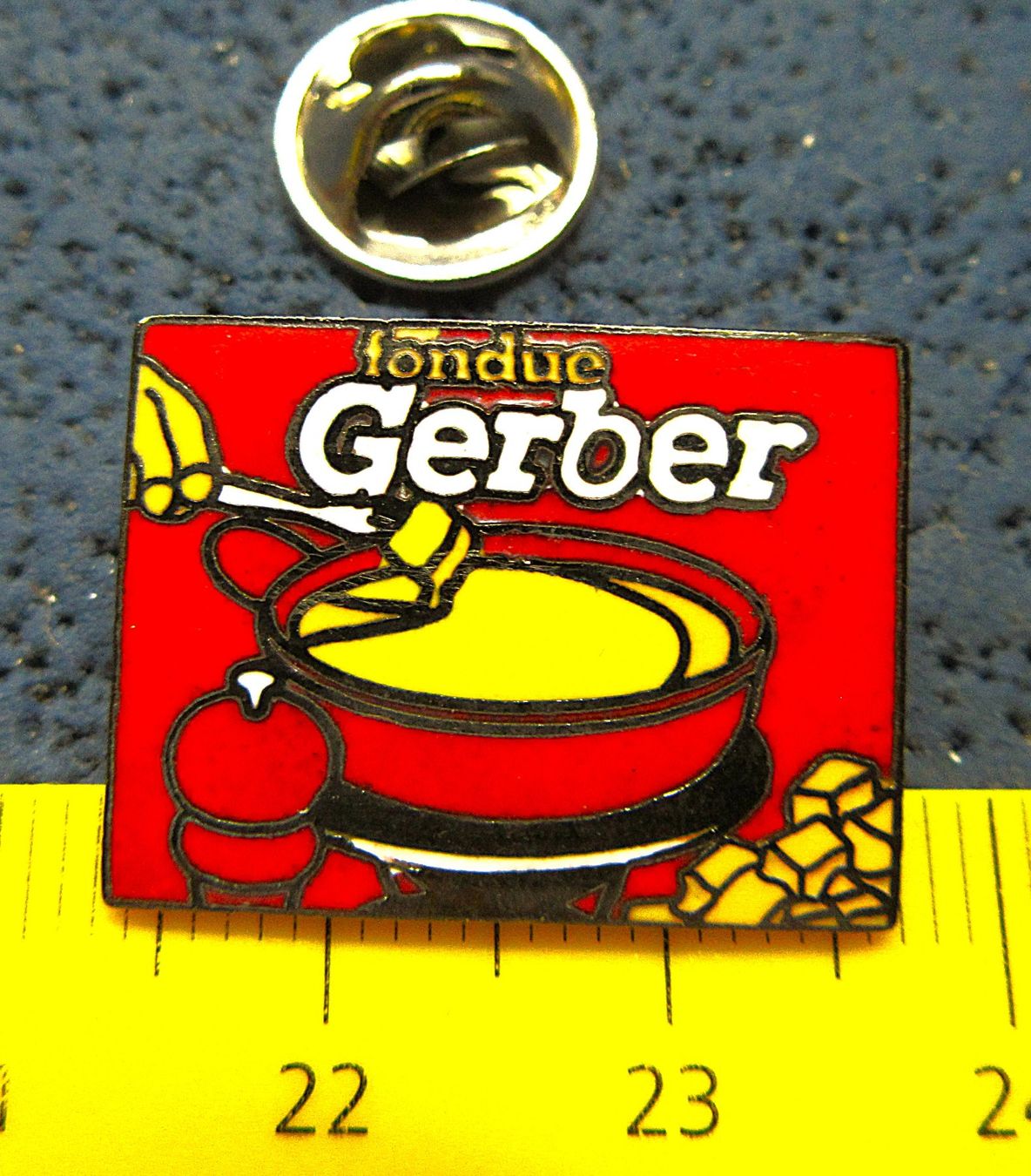 Gerber Plaquettes & Badges: GERBER FONDUE PIN – D'occasion à Ettingen par Hausi4711