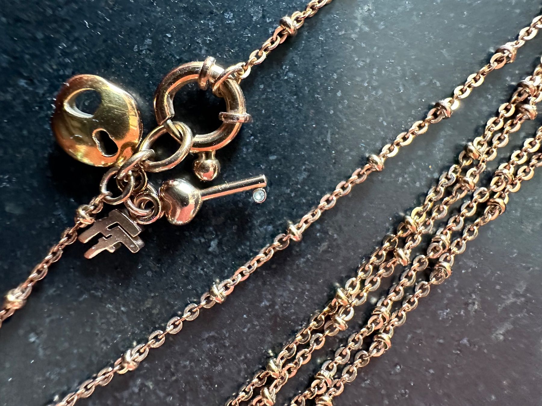 Catenine: Kette mit Schlüssel als Anhänger – Usato da Remigen venduto da Orlana7 1