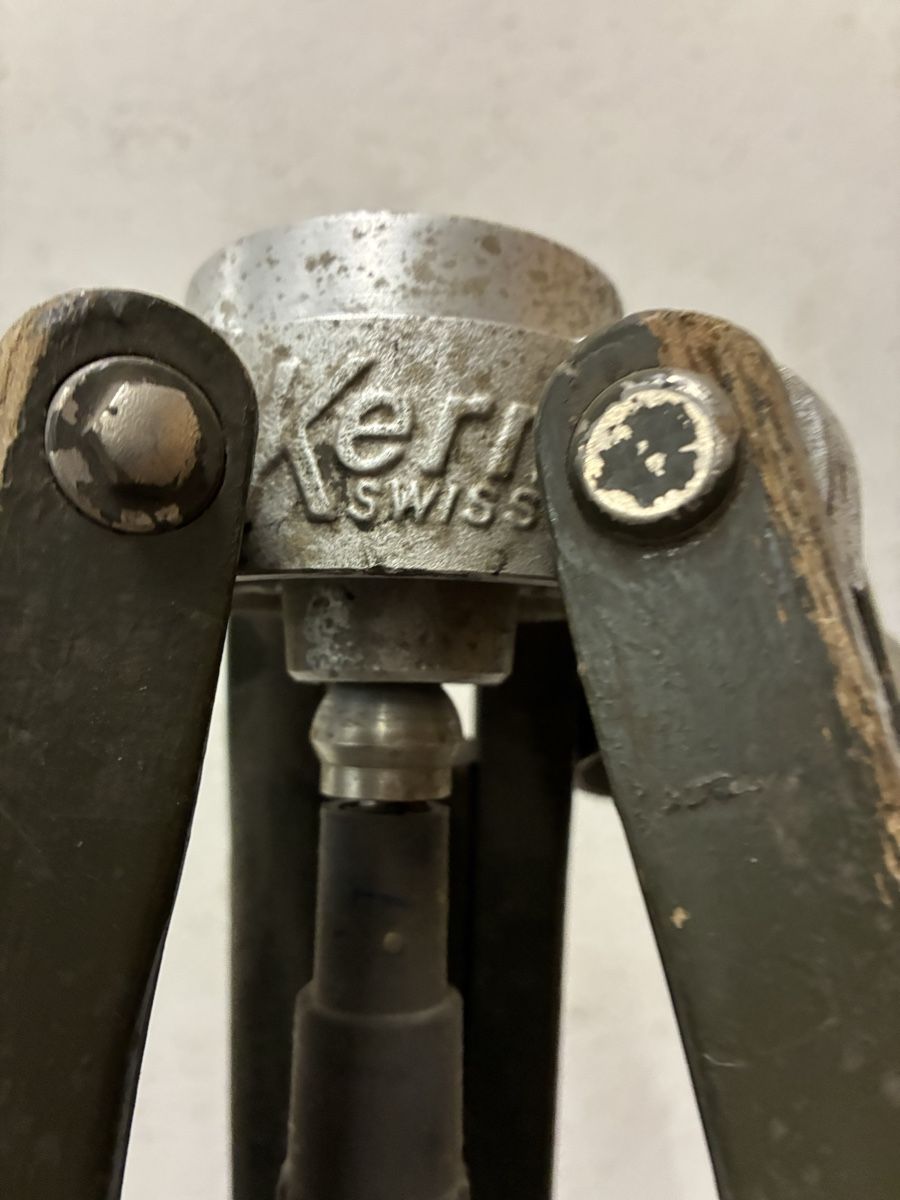Kern Sonstige Dekorationen & Accessoires: Stativ Kern – Gebraucht aus Zollikerberg von succiklein 2