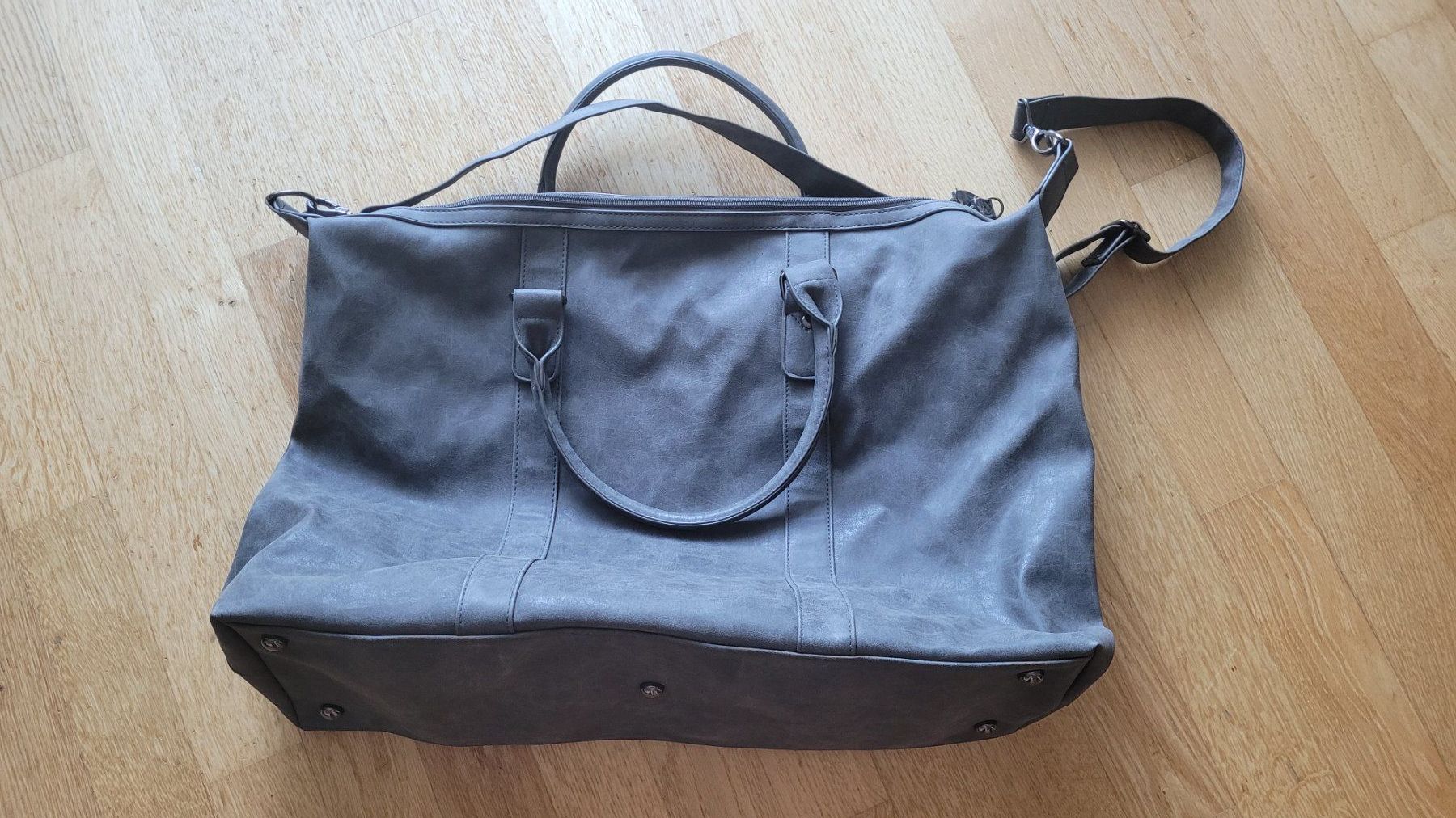 Taschen: grosse BestWay Tasche – Gebraucht aus Volketswil von viri66 2