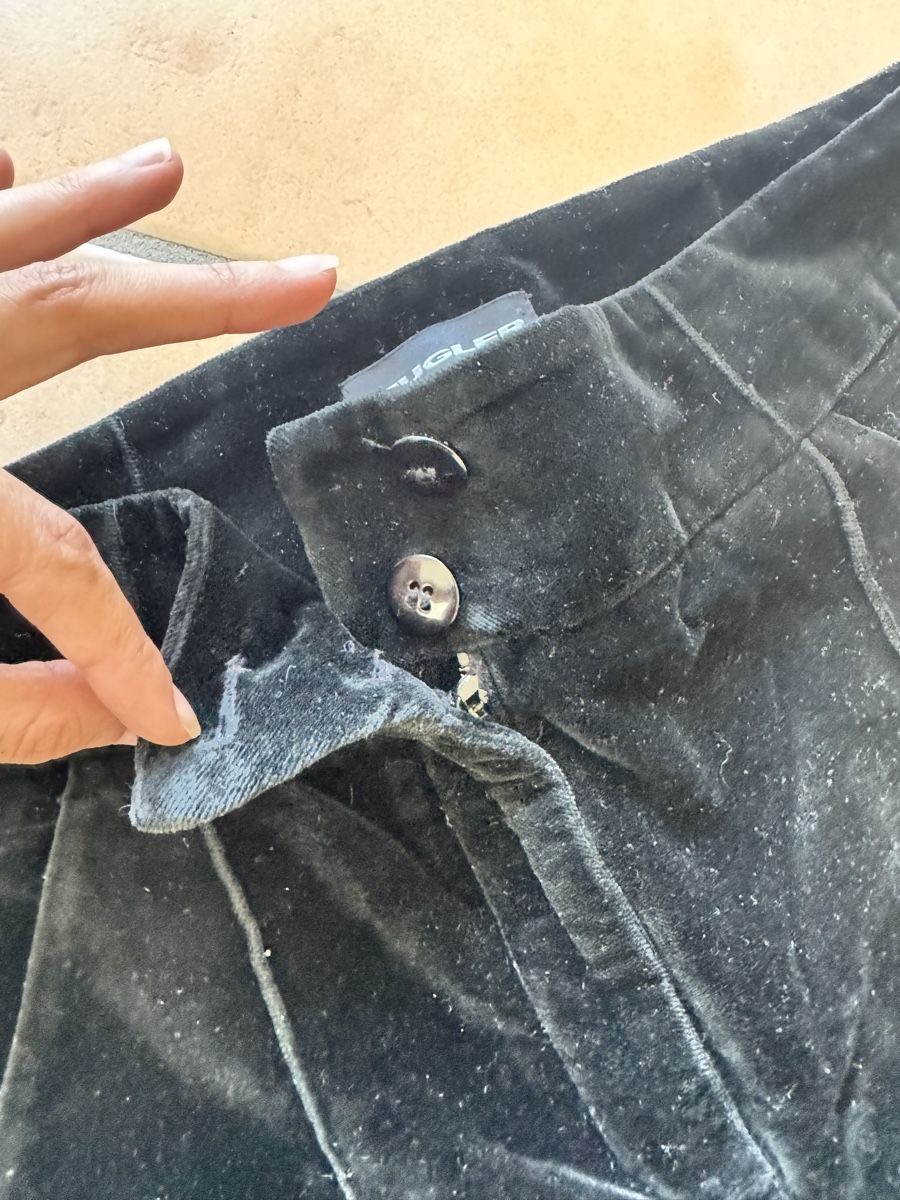 Mugler Hosen: pantalon en velours MUGLER – Neu (gemäss Beschreibung) aus Lonay von nei_79jc 3