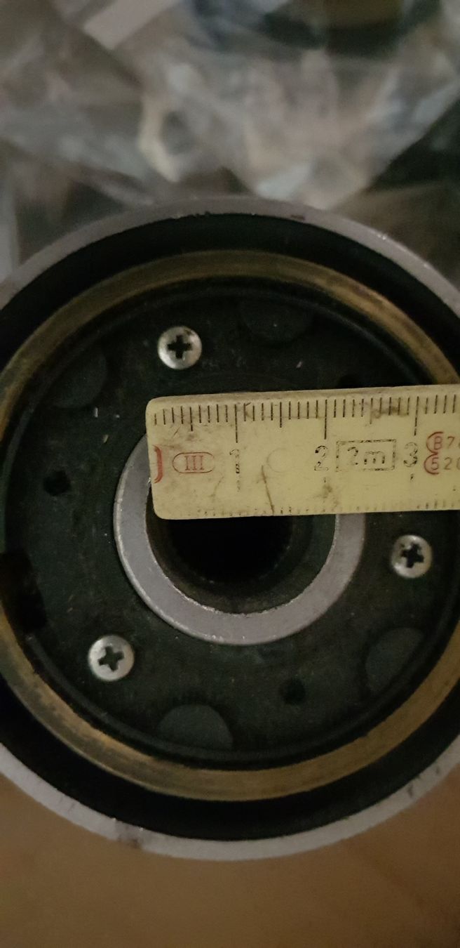 Tutti pezzi di ricambio auto: Vintage Auto Lenkrad Leder – Usato da Ittigen venduto da Ziok187 3