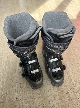 Dolomite Skischuhe