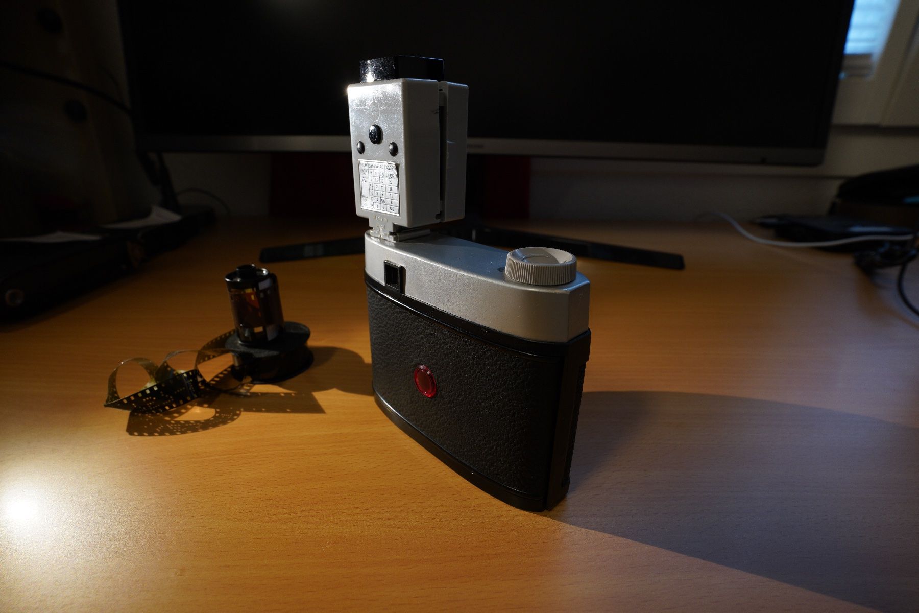 Fotocamera: Bilora Bella 66+ Duo Luce Blitz – Difettoso da Dagmersellen venduto da sim_zqh8 2