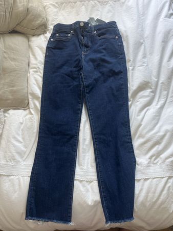 Zara Jeans, Bootcut, Size 6 - Great Condition! 👖
